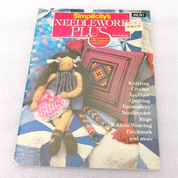 Vtg Simplicity Sewing Guide Books with Full Size Patterns Needleworking 1980s - Picture 3 of 10